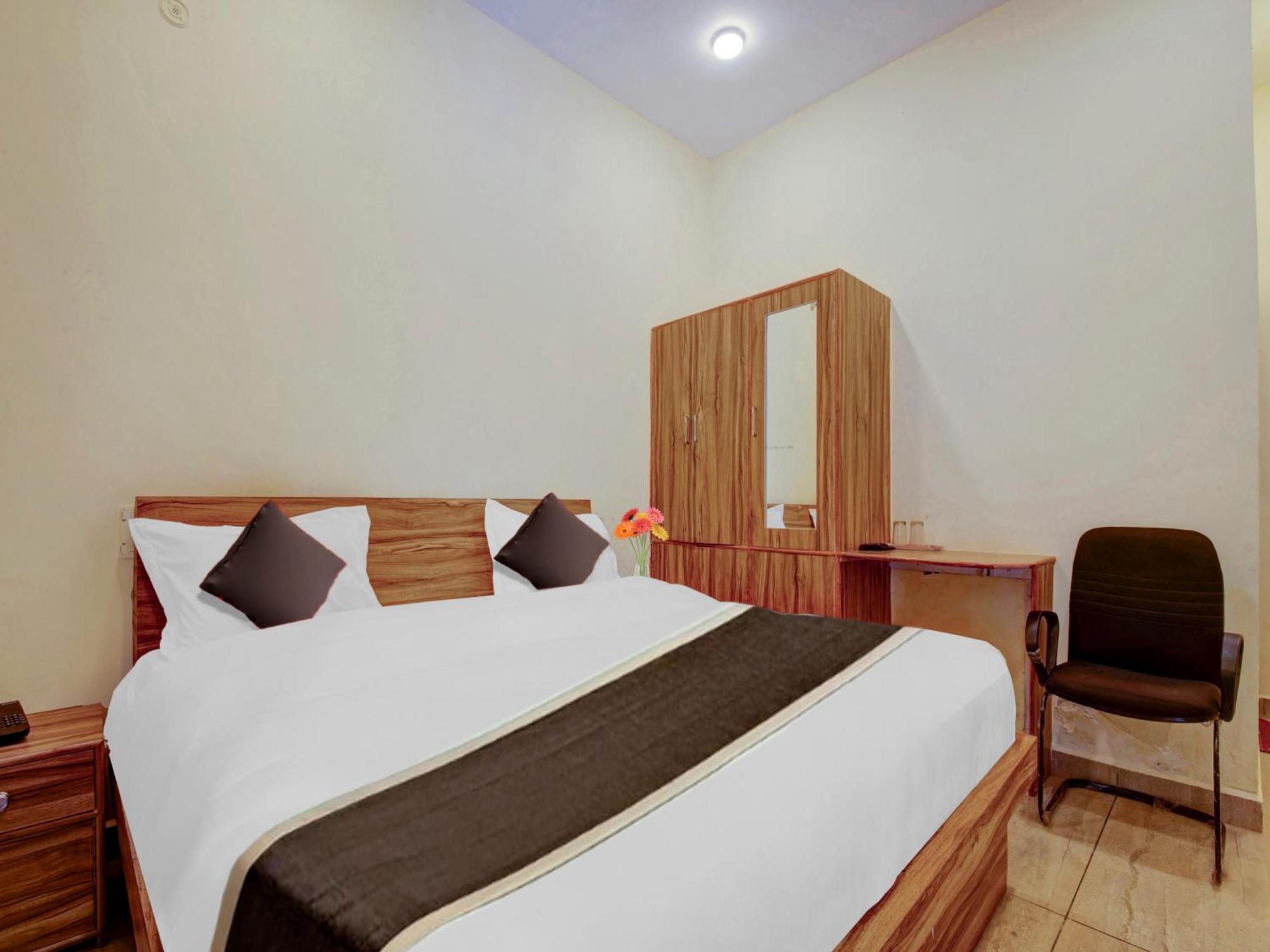 Hotel Kailasha Uttarkāshi Dış mekan fotoğraf