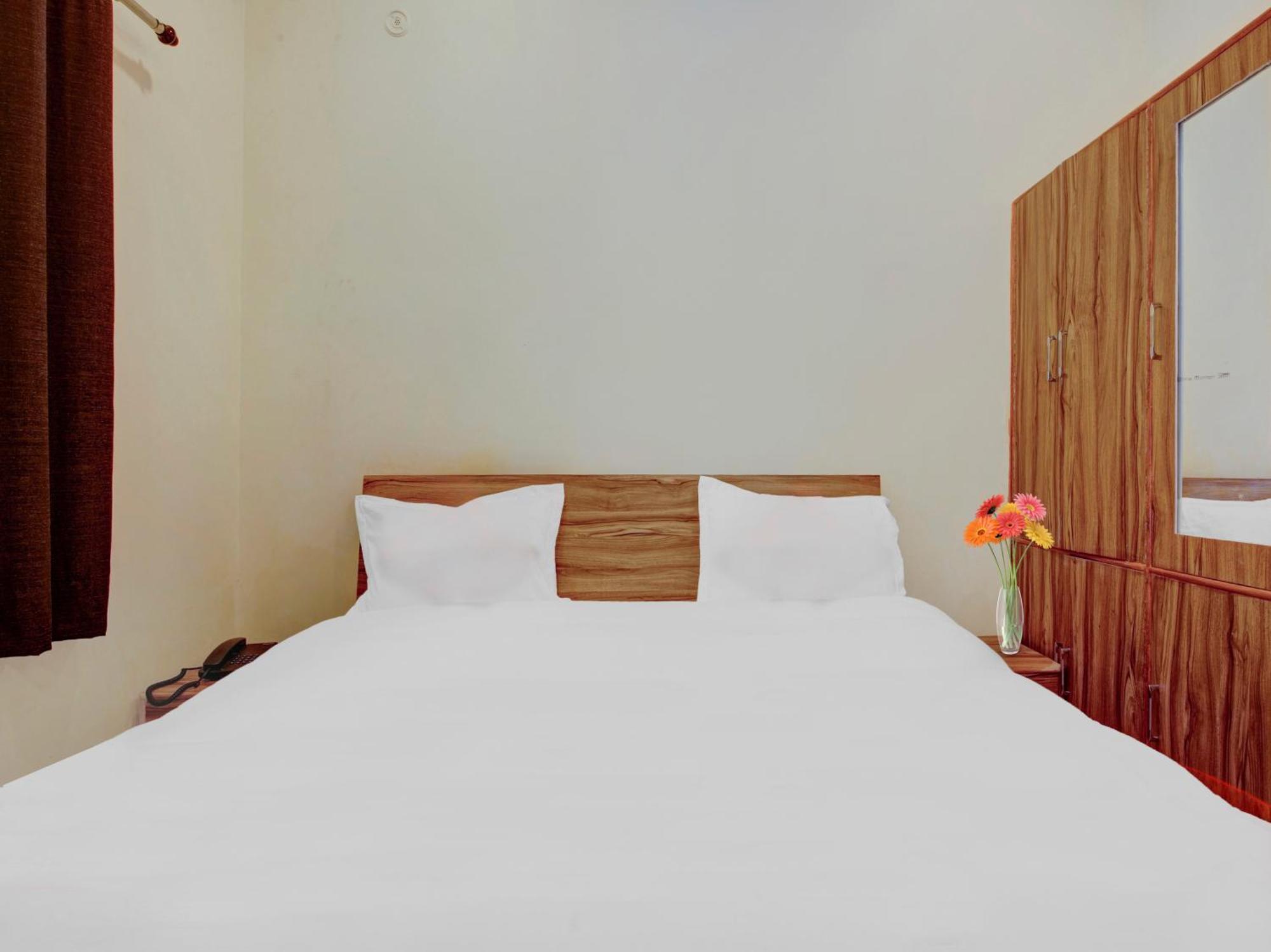 Hotel Kailasha Uttarkāshi Dış mekan fotoğraf